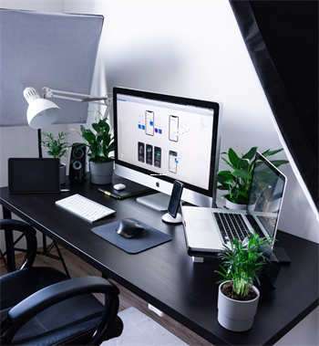 男子长期被职场PUA就诊时抱医生大哭 第1张